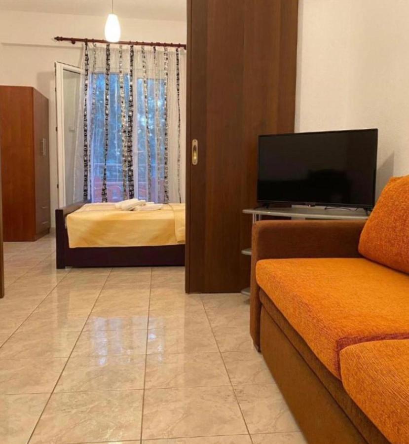 Homestay Nikol Koutsoupia Kokkino Nero